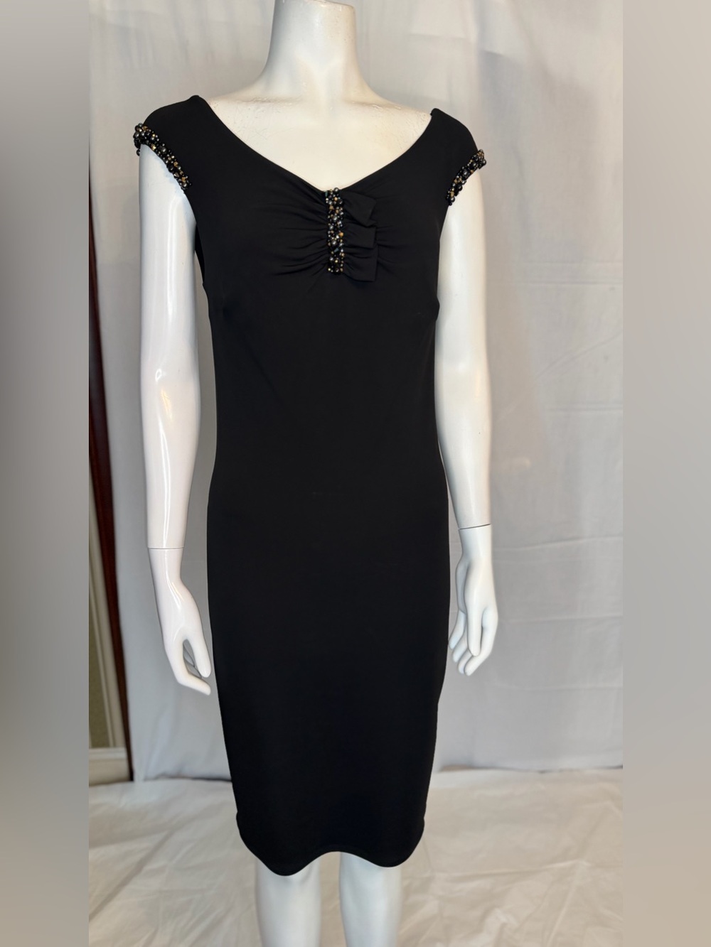 Black Embellished Cap-Sleeve Midi Dress